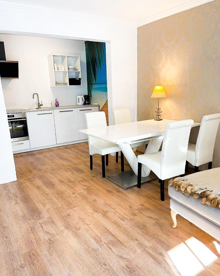 Stylische Wohnung Mit Charme Ravensburg Exteriér fotografie